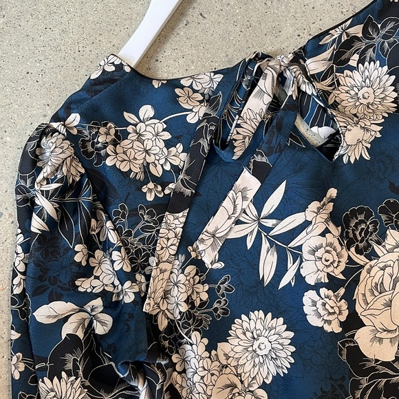 La Fée Maraboutée Blue and Beige Floral Shift Dress - Picture 4 of 11